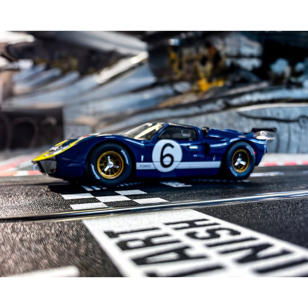 Carrera Digital 124 23958 Ford Gt-40 Mk Ll No. 6 Slot Car – Metro Hobbies