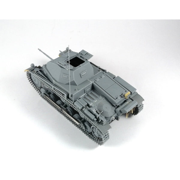 IBG Models 35080 1/35 Pz.Kpfw. II Ausf.b German Light Tank With Fuel ...