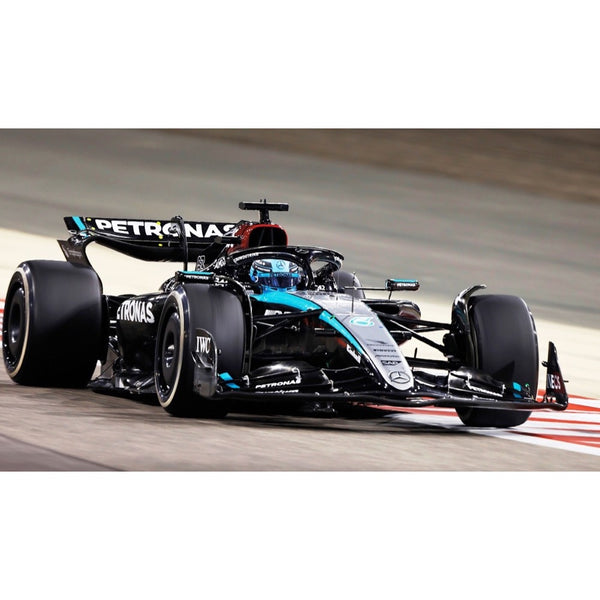 Spark 18S977 1/18 Mercedes AMG PETRONAS F1 Team No.63 W15 E Performanc ...