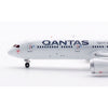 AVIATION400 4197 1/400 VH-ZNM Qantas Boeing 787-9 Dreamliner detachable gear