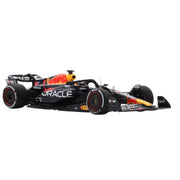 Bburago 28030V 1/24 2023 F1 Red Bull Racing RB-19 #1 Verstappen Champion in Showcase