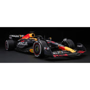 Bburago 28030V 1/24 2023 F1 Red Bull Racing RB-19 #1 Verstappen Champion in Showcase