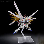 Bandai 5066384 HGCE 1/144 Mighty Strike Freedom Gundam Seed Freedom