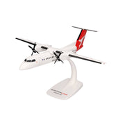 Herpa HE614221 1/100 SNAP FIT Qantaslink DHC-8-300 - VH-TQZ