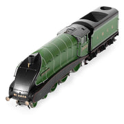 Hornby R30136 OO LNER Class B17 5 4-6-0 2859 East Anglian Era 3 Locomotive