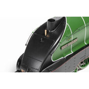 Hornby R30136 OO LNER Class B17 5 4-6-0 2859 East Anglian Era 3 Locomotive