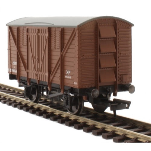 Hornby R60029 OO BR 10T Quad Vent Meat Van – Metro Hobbies