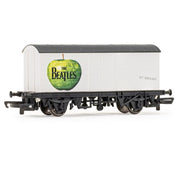 Hornby R60181 OO The Beatles The Beatles White Album Wagon