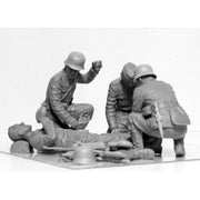 ICM 35620 1/35 WWII German Military Medical Personnel