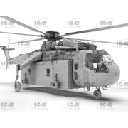 ICM 53057 1/35 Sikorsky CH-54A Tarhe with Universal Military Pod