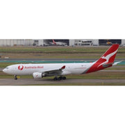 JC Wings 20445 1/200 Qantas Freight Airbus A330-200P2F VH-EBF with Stand