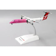 JC wings XX2206 1/200 QantasLink Bombardier Dash 8-Q400 Pink Ribbon Reg: VH-QOH With Stand