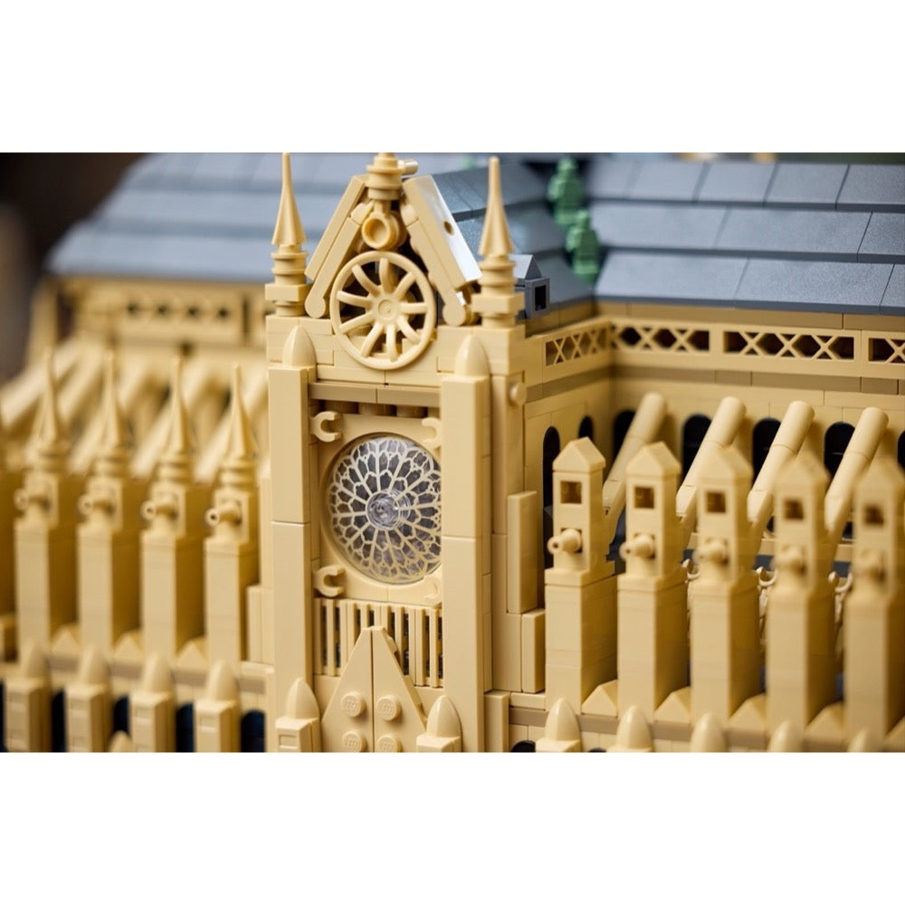 LEGO 21061 Architecture  Notre-Dame de Paris