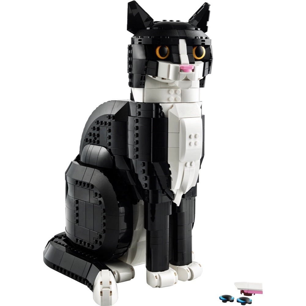 LEGO 21349 Ideas Tuxedo Cat