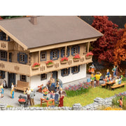 Noch 16215 HO Themed Figures Sets - In the Garden